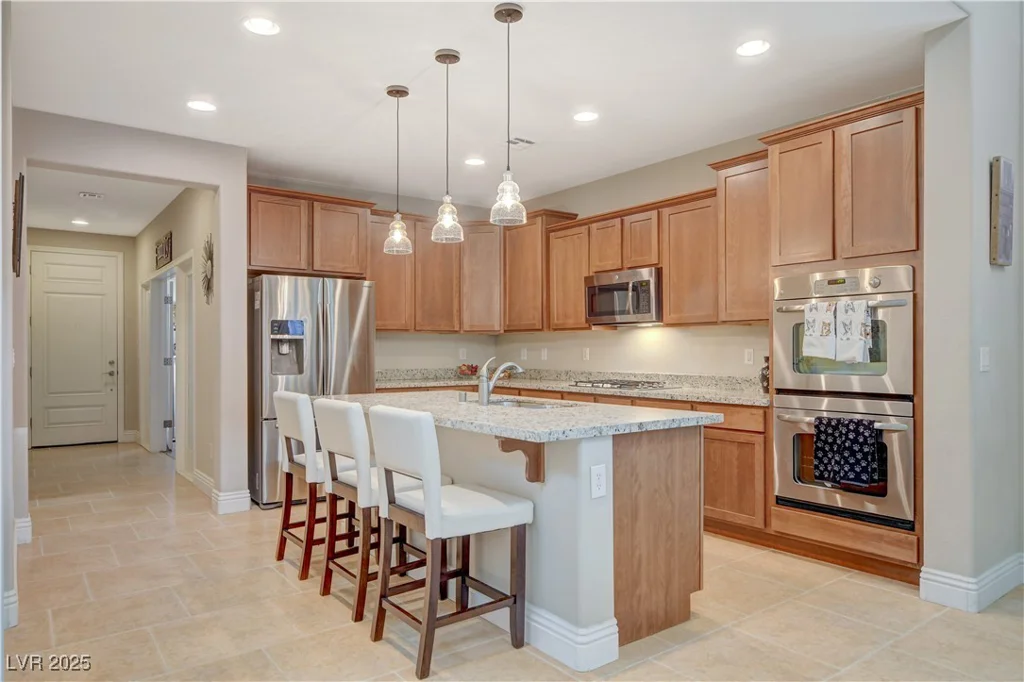 5741 Shadow Bend, Las Vegas, NV 89135