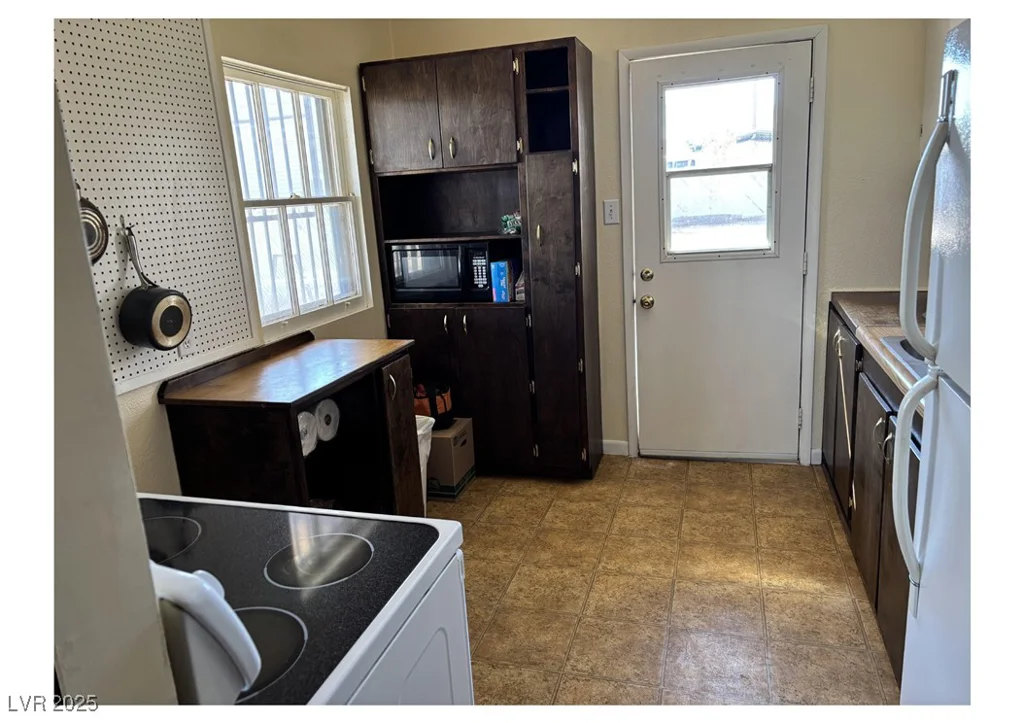 424 Jefferson, Henderson, NV 89011