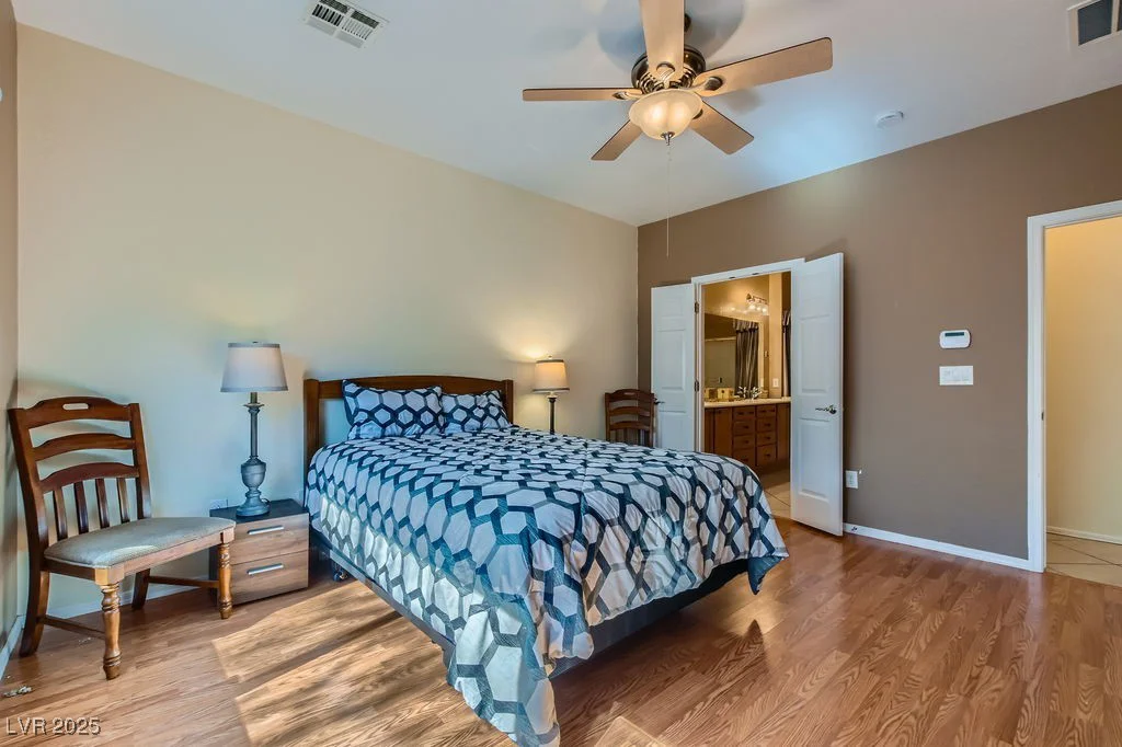 2705 Cuckoo Shrike, North Las Vegas, NV 89084