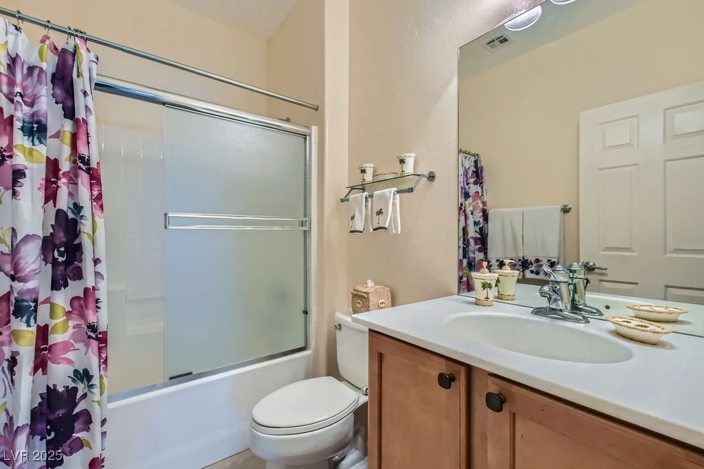 2705 Cuckoo Shrike, North Las Vegas, NV 89084