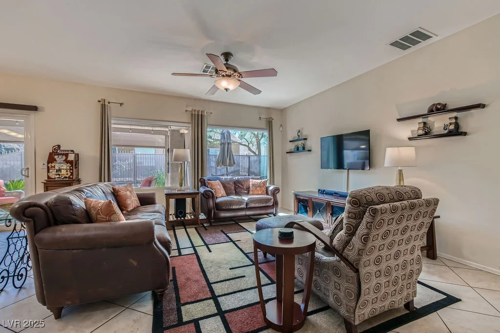 2705 Cuckoo Shrike, North Las Vegas, NV 89084