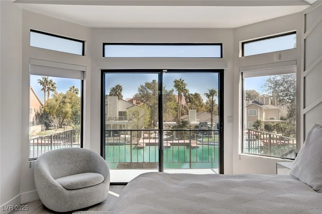 3012 Waterside, Las Vegas, NV 89117
