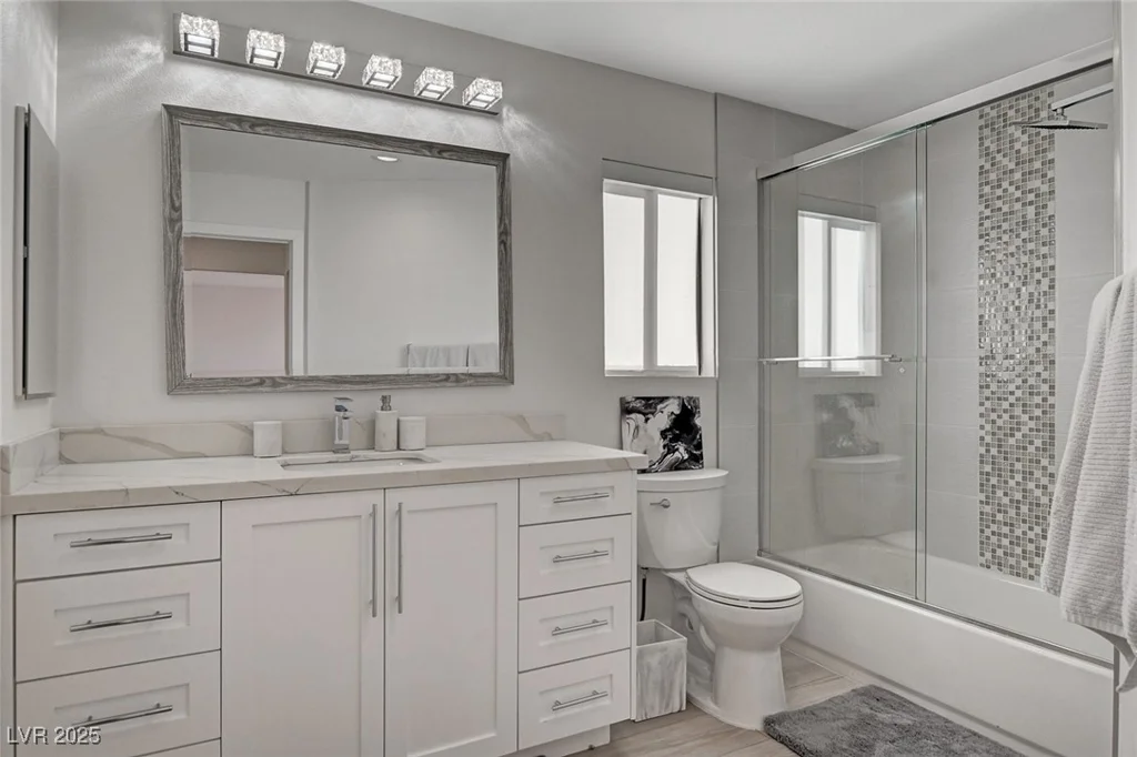 3012 Waterside, Las Vegas, NV 89117