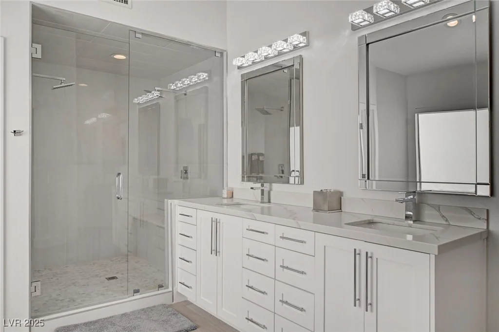 3012 Waterside, Las Vegas, NV 89117