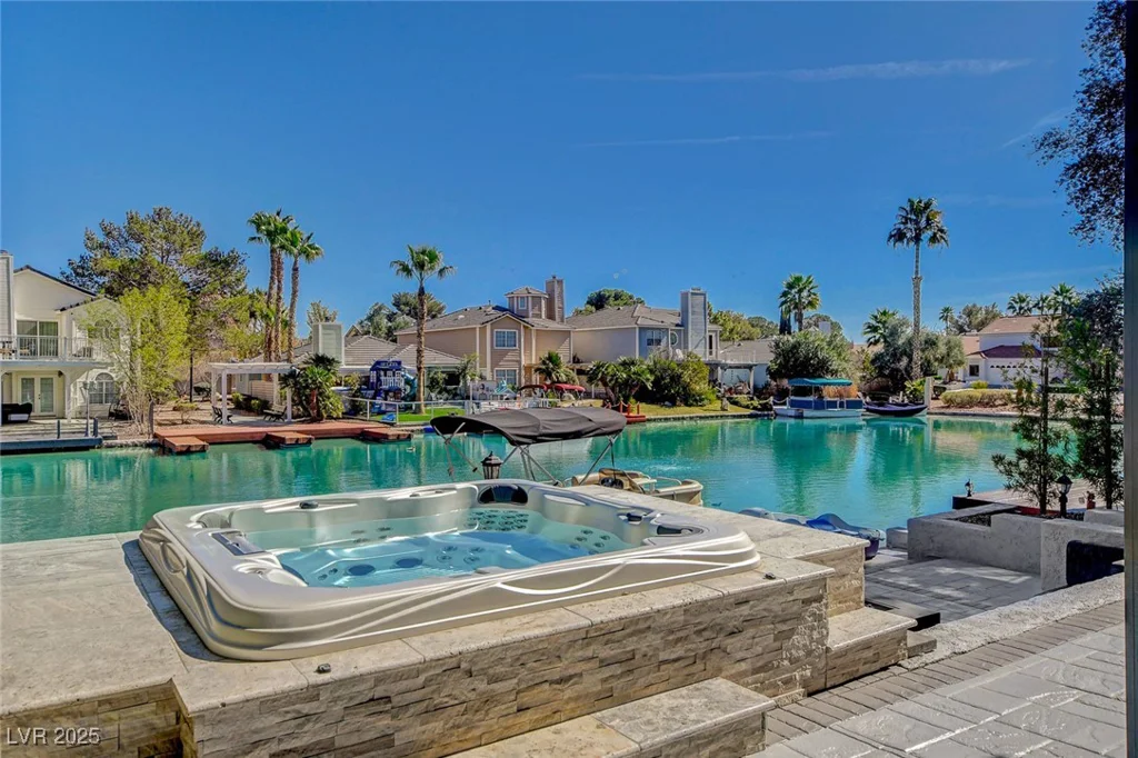 3012 Waterside, Las Vegas, NV 89117