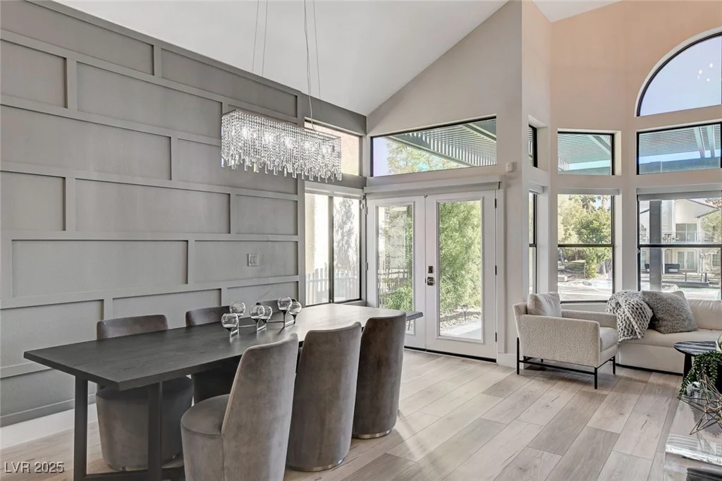 3012 Waterside, Las Vegas, NV 89117