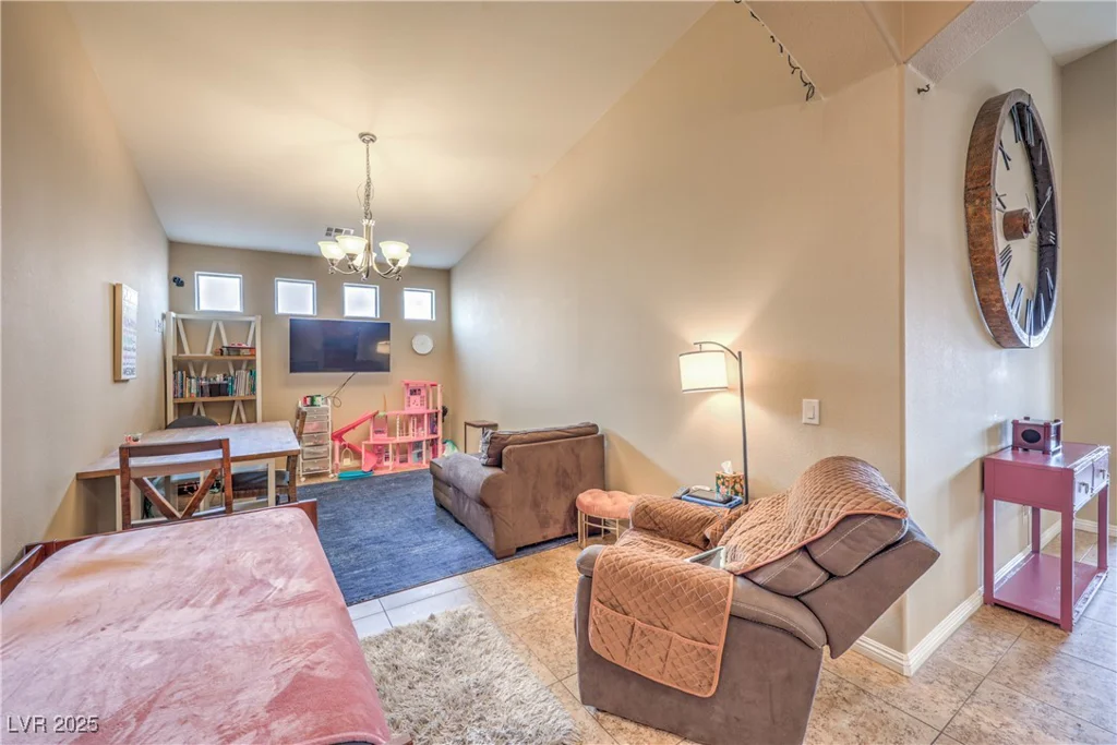 172 Turtle Ridge, Las Vegas, NV 89183