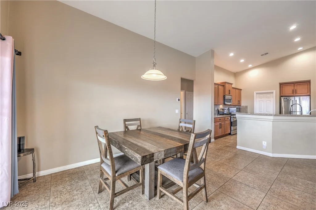 172 Turtle Ridge, Las Vegas, NV 89183