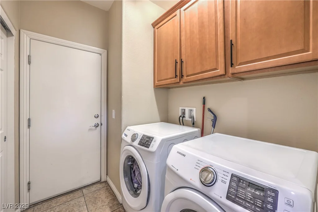 172 Turtle Ridge, Las Vegas, NV 89183