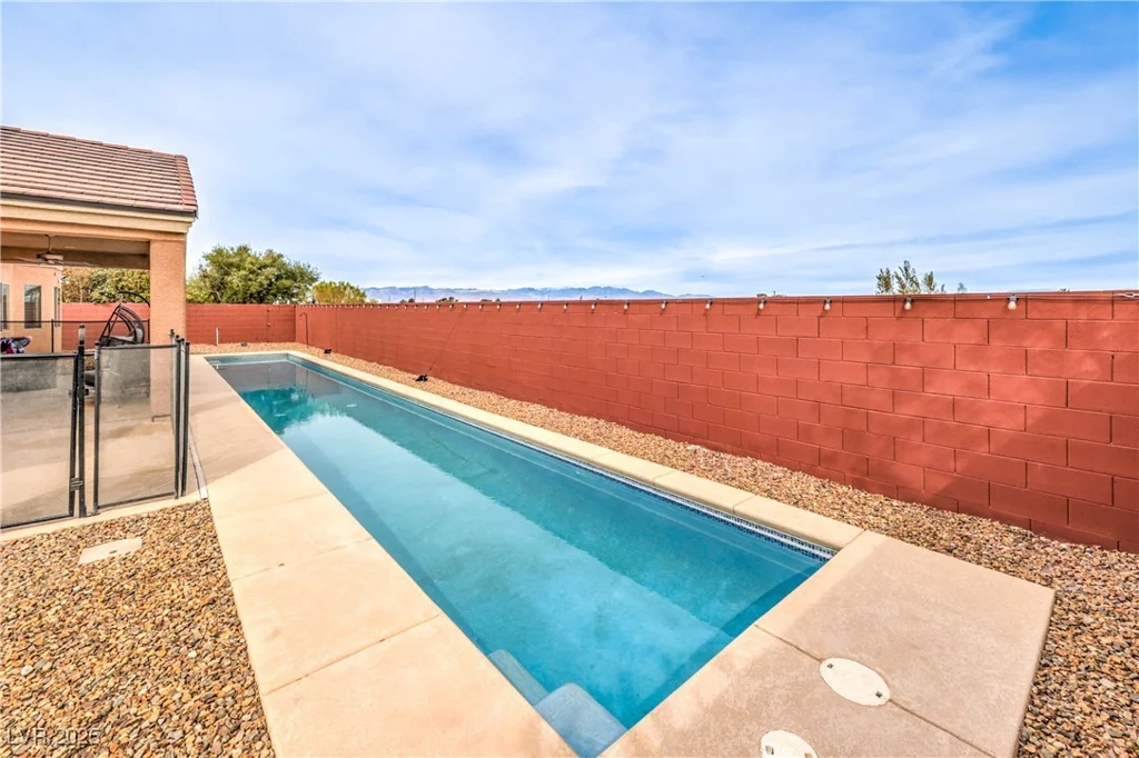 172 Turtle Ridge, Las Vegas, NV 89183