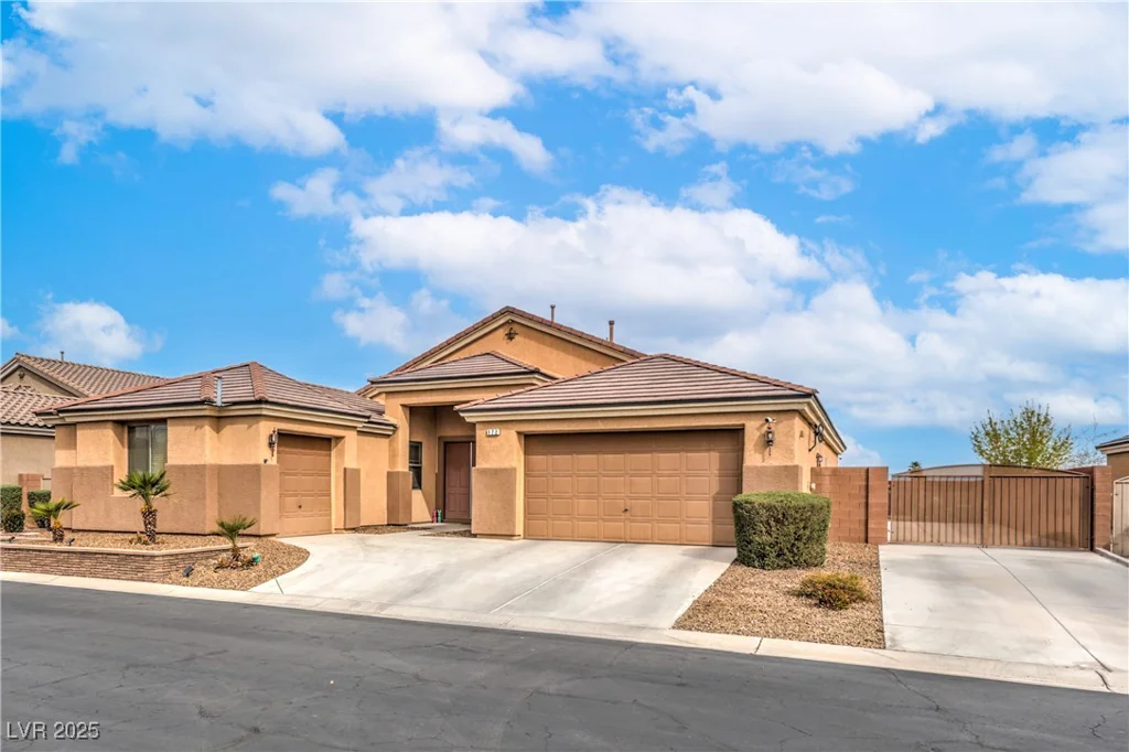 172 Turtle Ridge, Las Vegas, NV 89183