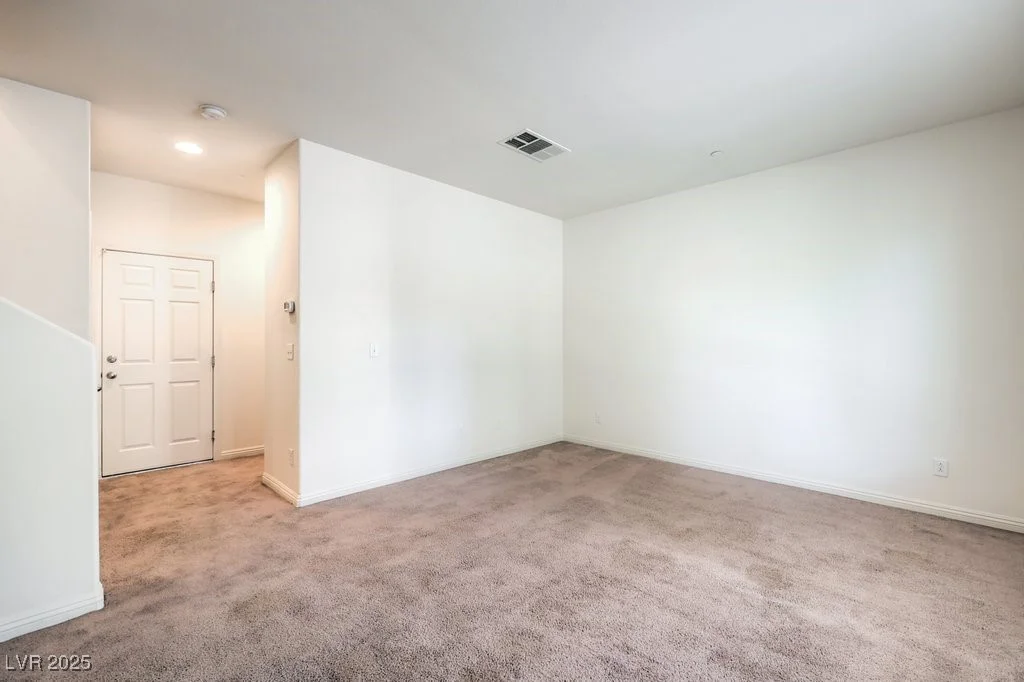 4542 Townwall, Las Vegas, NV 89115