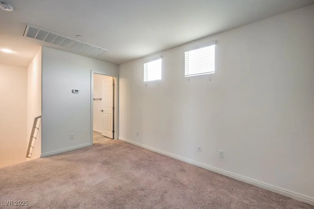 4542 Townwall, Las Vegas, NV 89115
