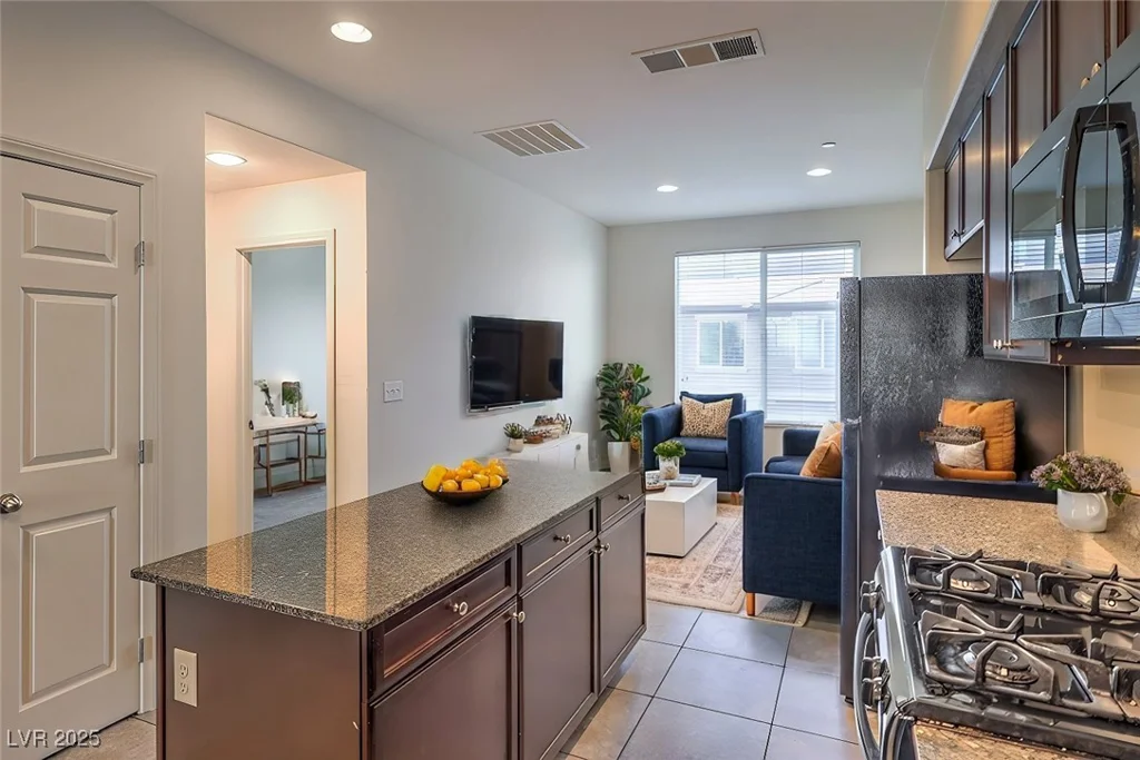 4542 Townwall, Las Vegas, NV 89115