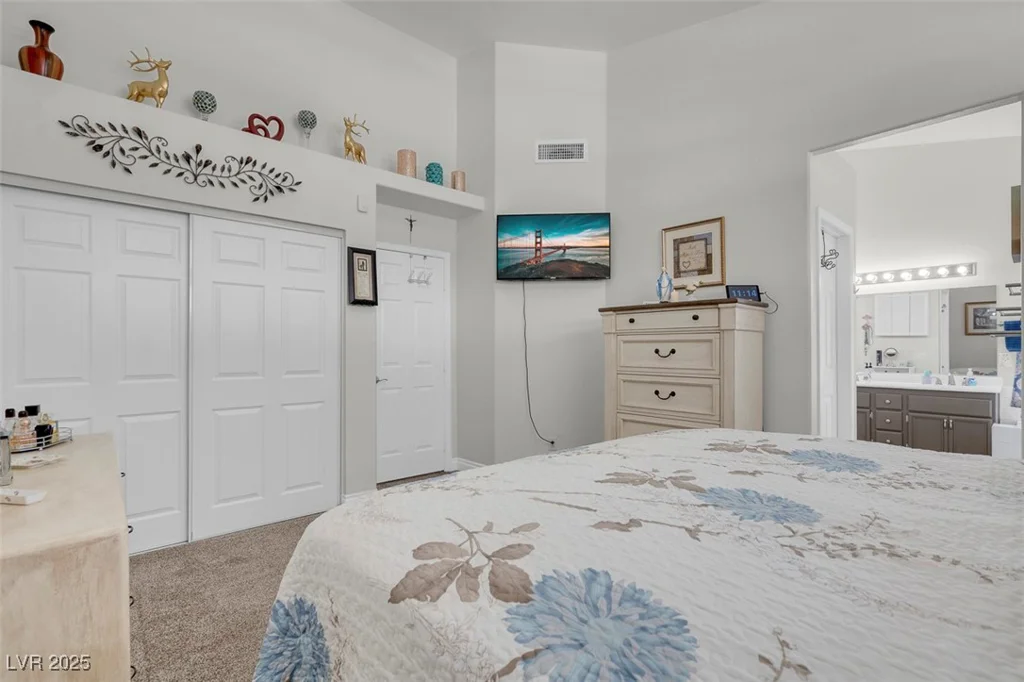 6109 Flaming Arrow, North Las Vegas, NV 89031