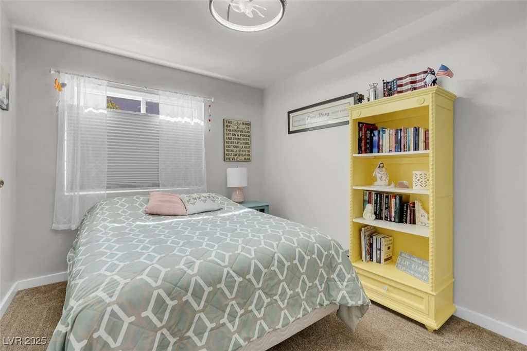 6109 Flaming Arrow, North Las Vegas, NV 89031