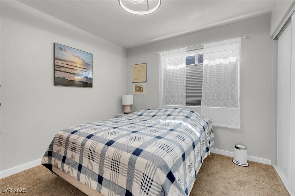 6109 Flaming Arrow, North Las Vegas, NV 89031