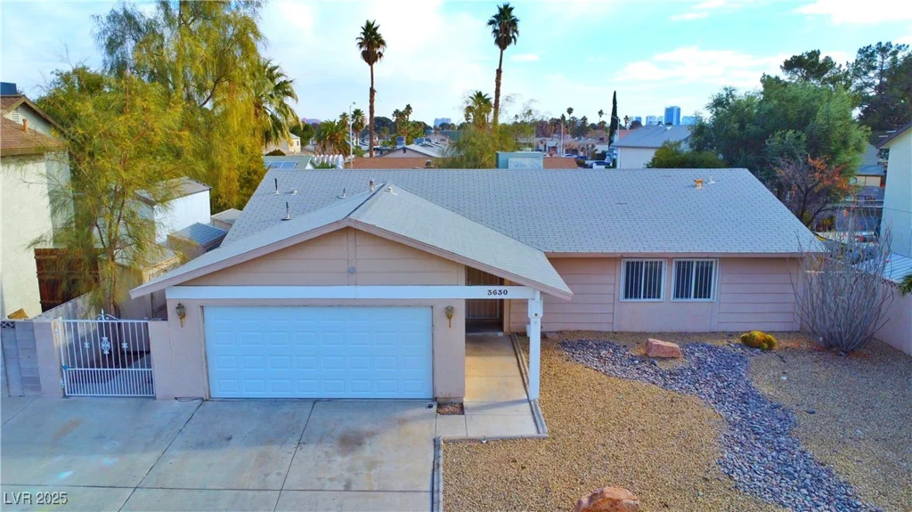 3630 Willow Springs, Las Vegas, NV 89103