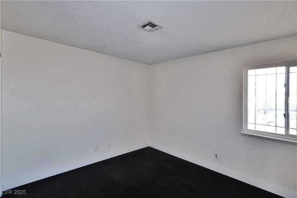 3630 Willow Springs, Las Vegas, NV 89103