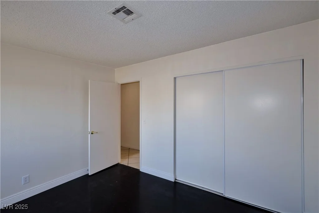 3630 Willow Springs, Las Vegas, NV 89103