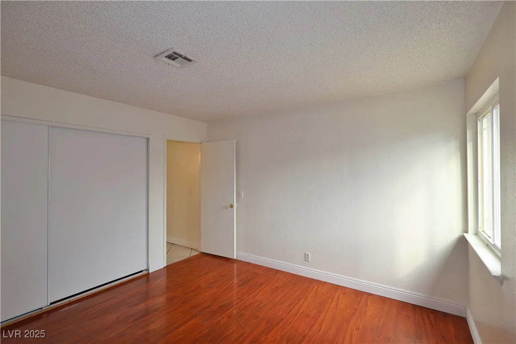 3630 Willow Springs, Las Vegas, NV 89103