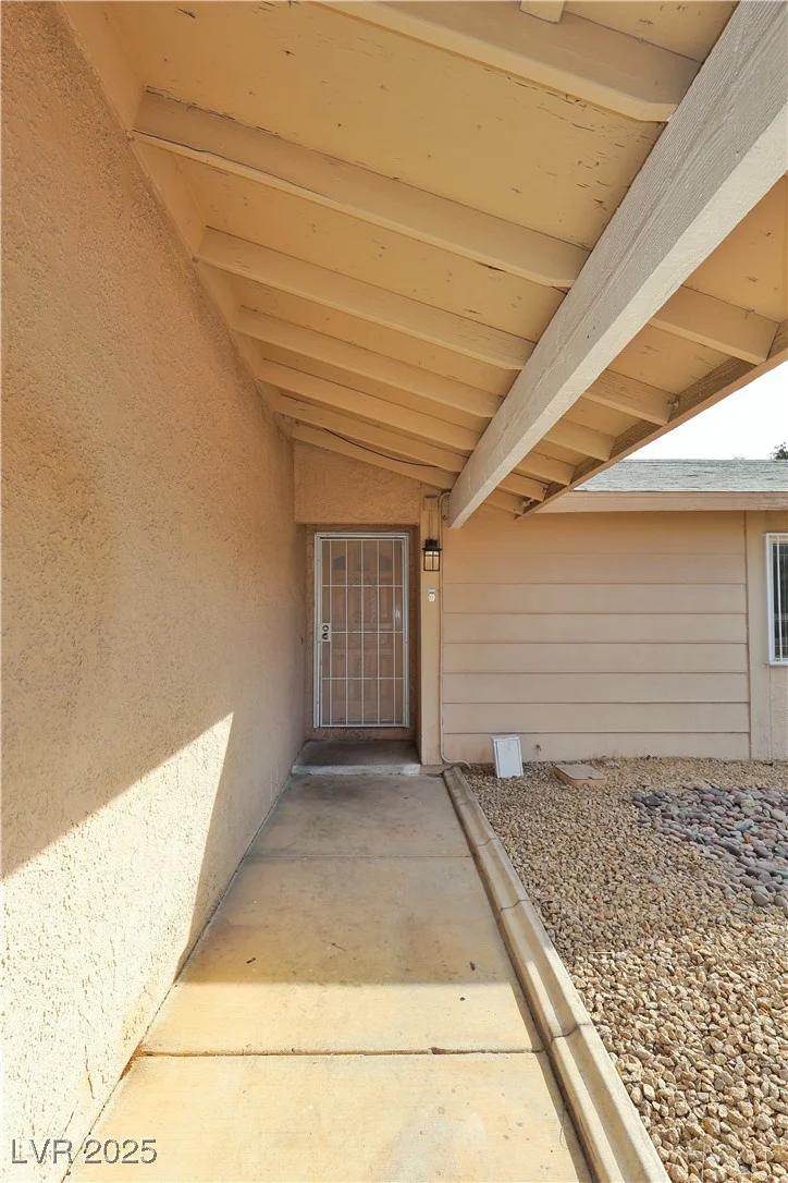 3630 Willow Springs, Las Vegas, NV 89103