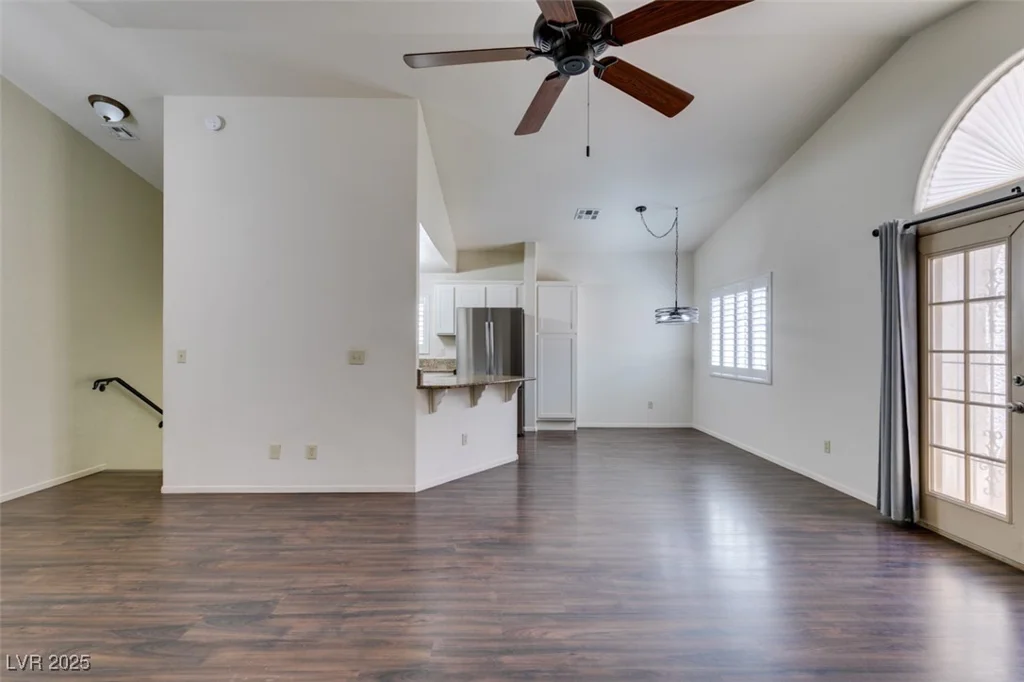 8301 Boseck, Las Vegas, NV 89145