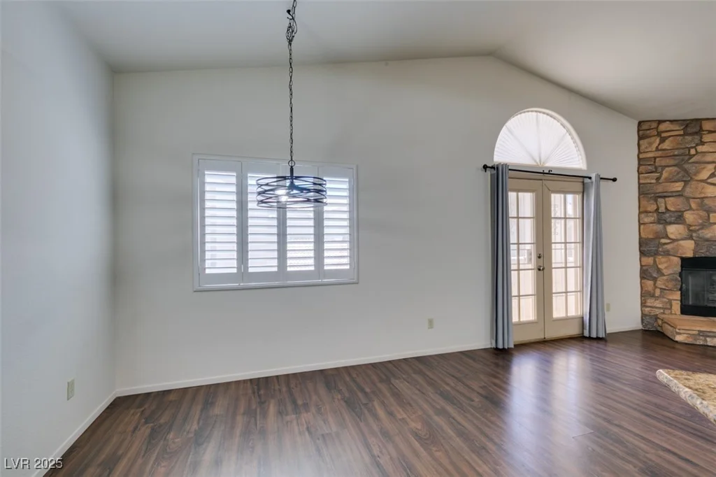 8301 Boseck, Las Vegas, NV 89145