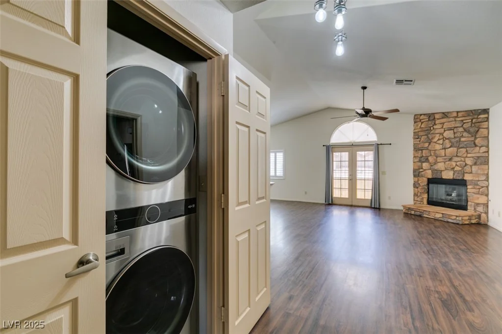 8301 Boseck, Las Vegas, NV 89145