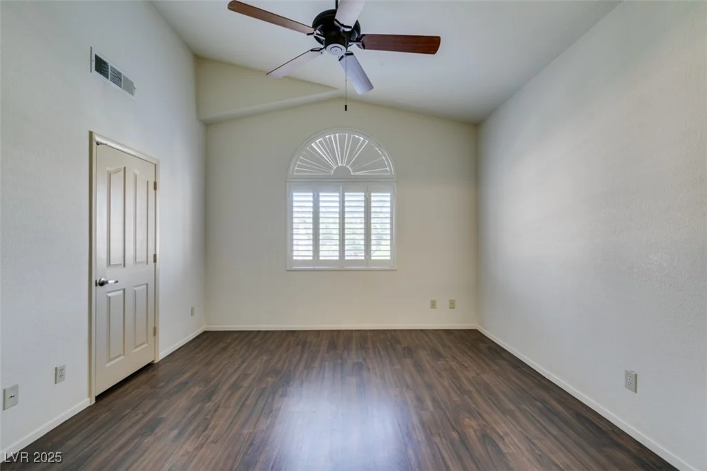 8301 Boseck, Las Vegas, NV 89145