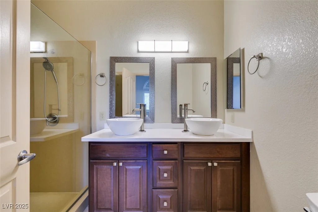 8301 Boseck, Las Vegas, NV 89145