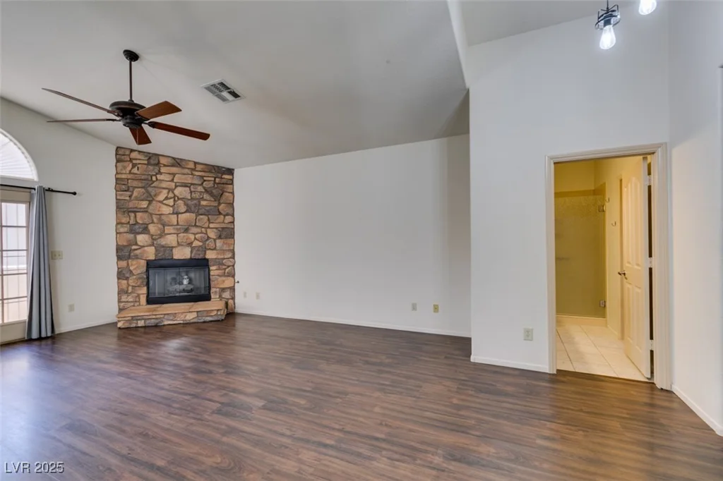8301 Boseck, Las Vegas, NV 89145