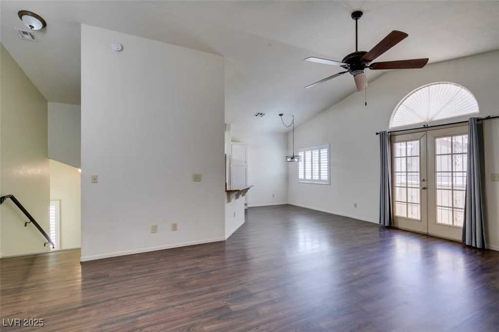 8301 Boseck, Las Vegas, NV 89145