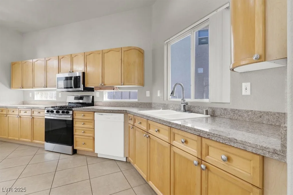 3505 Tuscany Village, Las Vegas, NV 89129