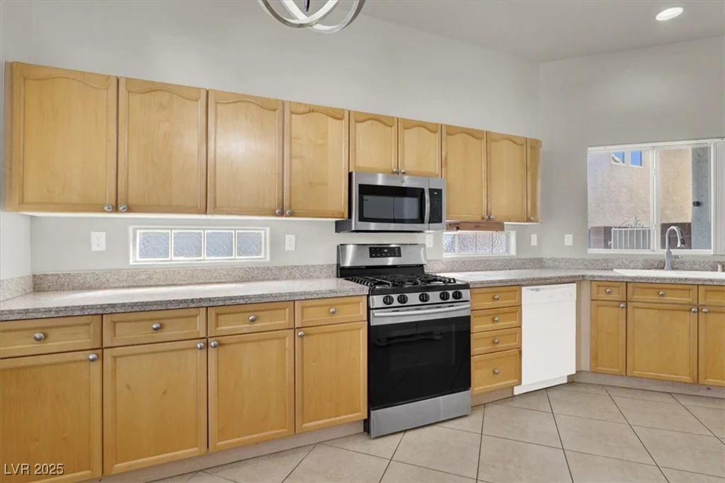 3505 Tuscany Village, Las Vegas, NV 89129