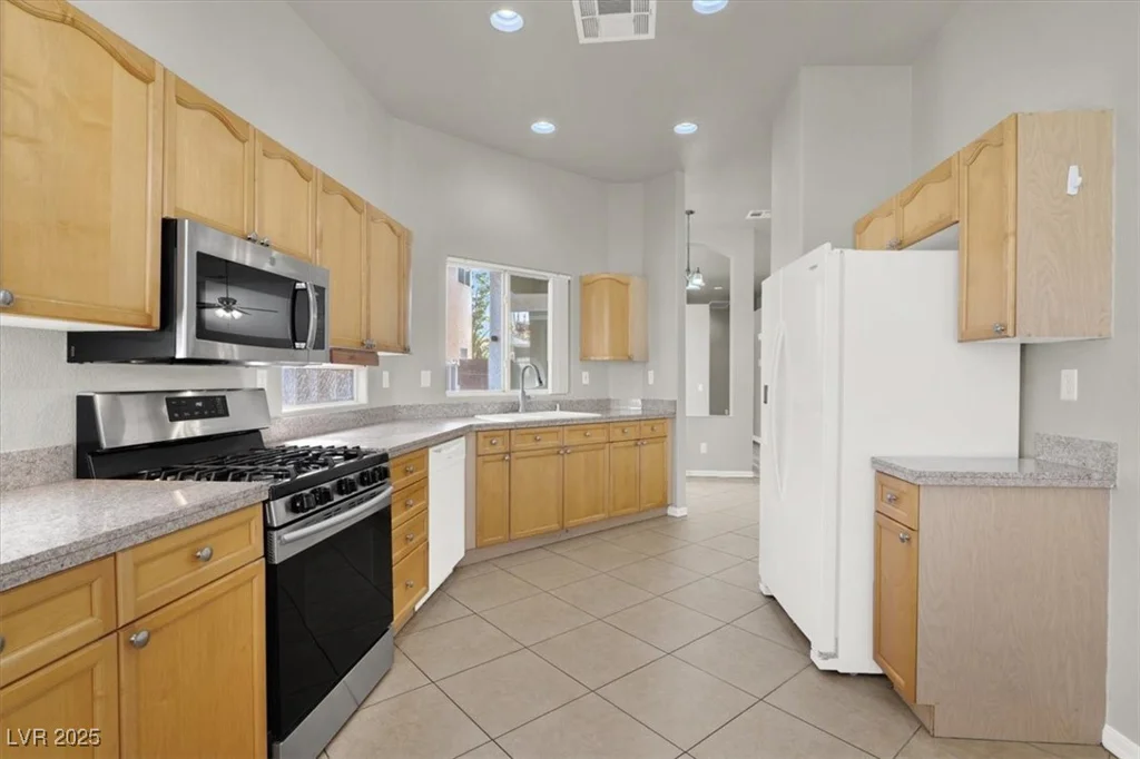 3505 Tuscany Village, Las Vegas, NV 89129