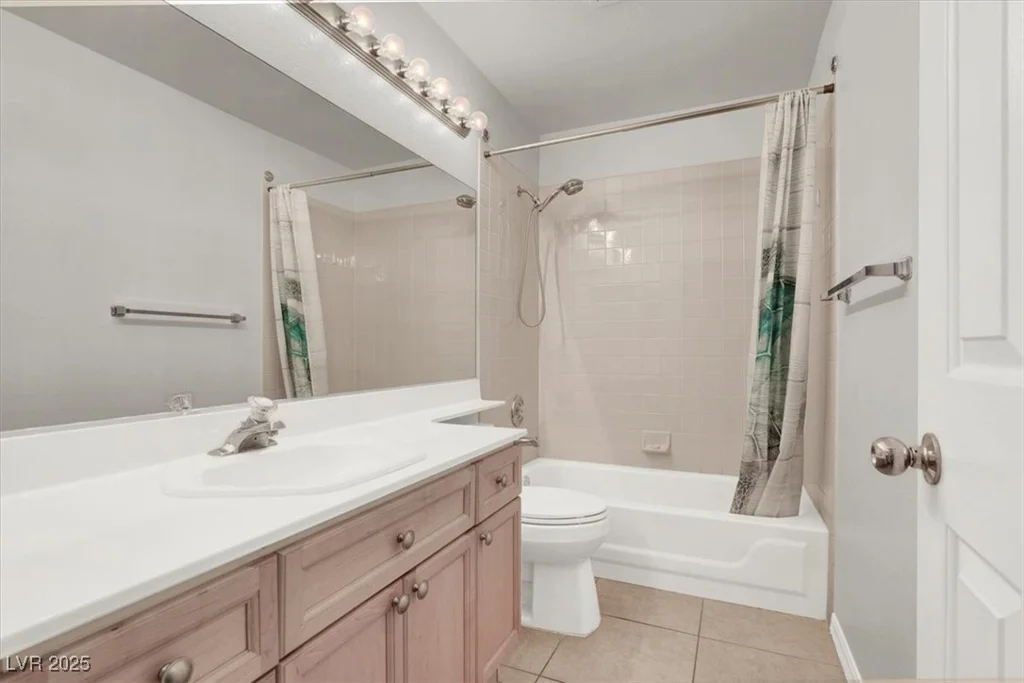 3505 Tuscany Village, Las Vegas, NV 89129