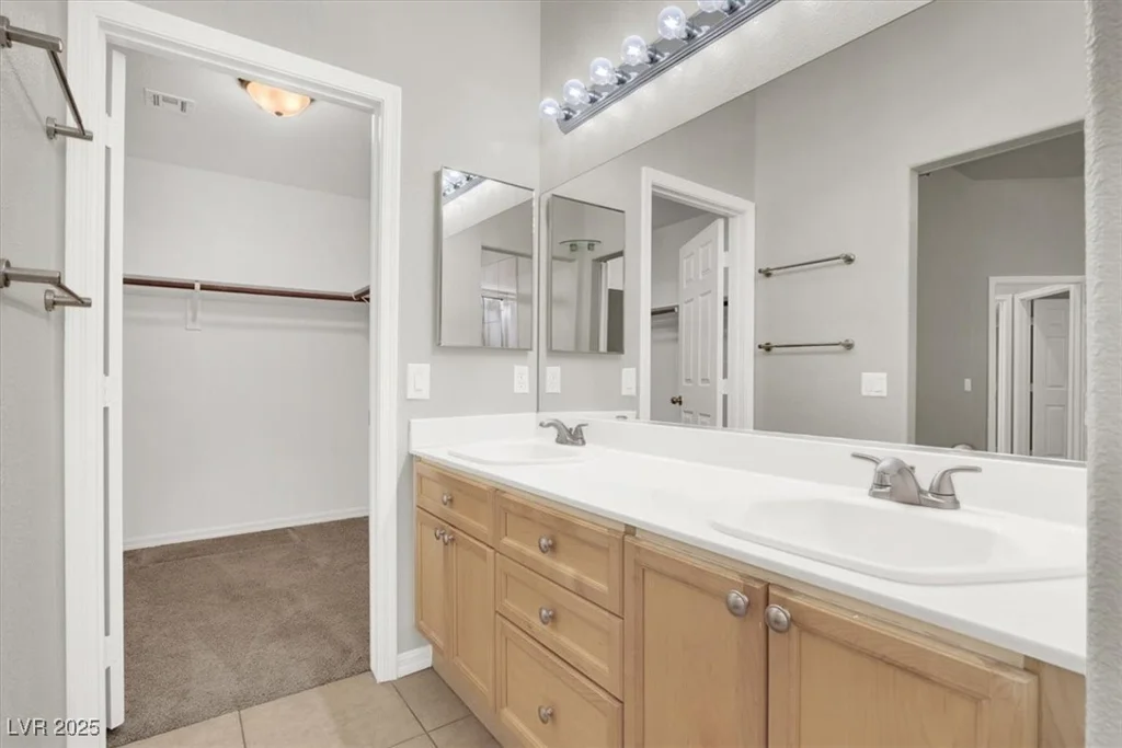 3505 Tuscany Village, Las Vegas, NV 89129