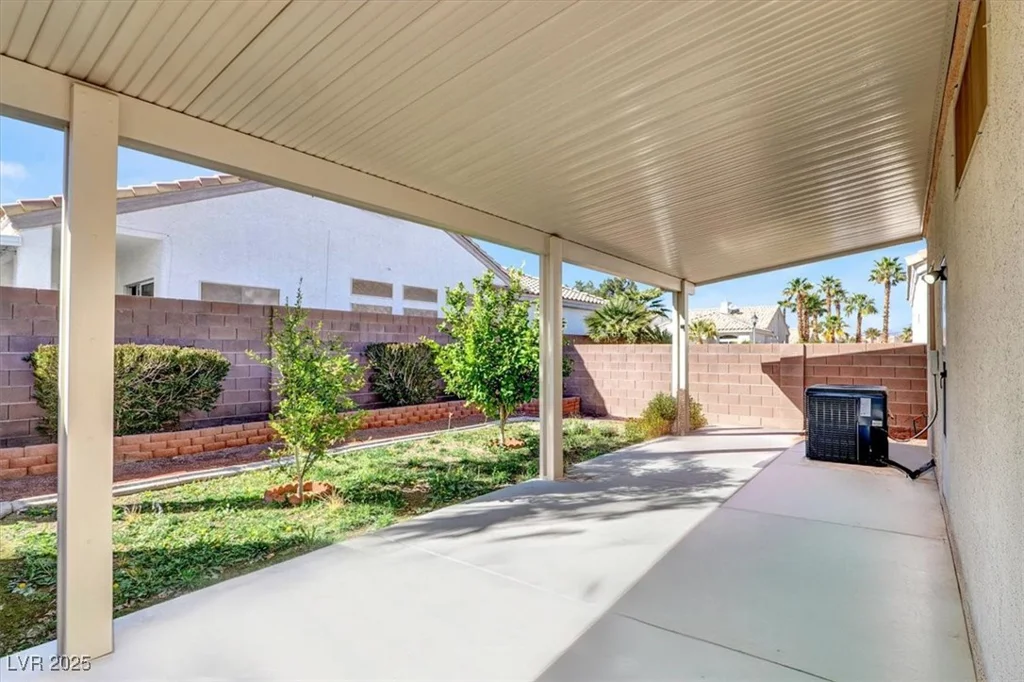 3505 Tuscany Village, Las Vegas, NV 89129