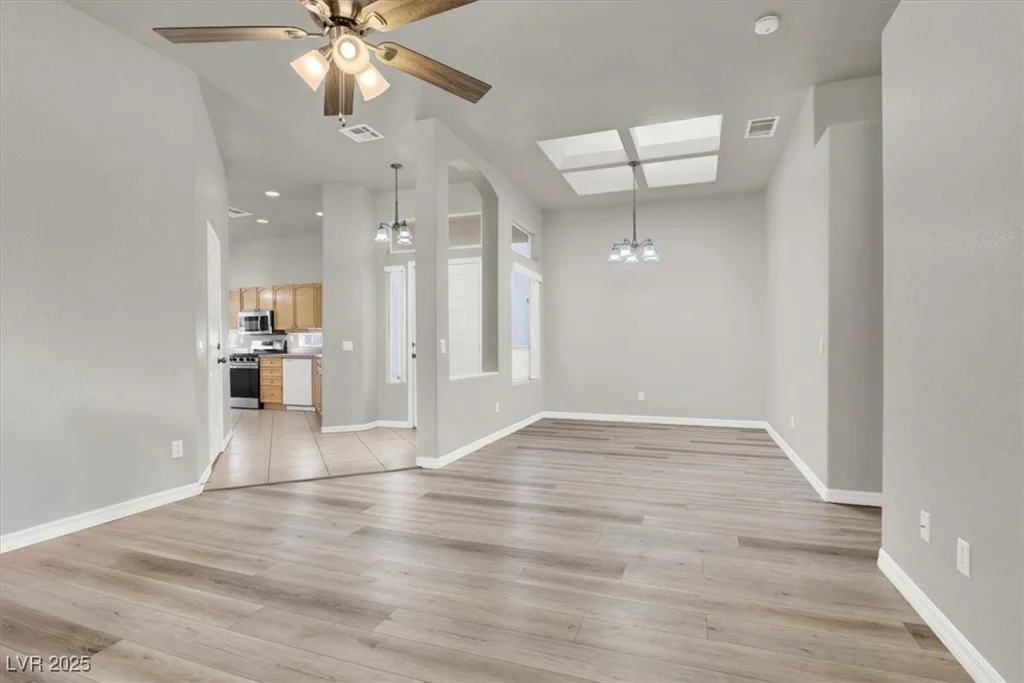 3505 Tuscany Village, Las Vegas, NV 89129