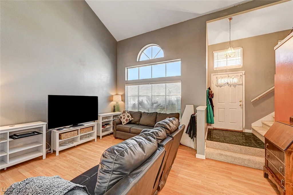 5871 Trailblazer, North Las Vegas, NV 89031