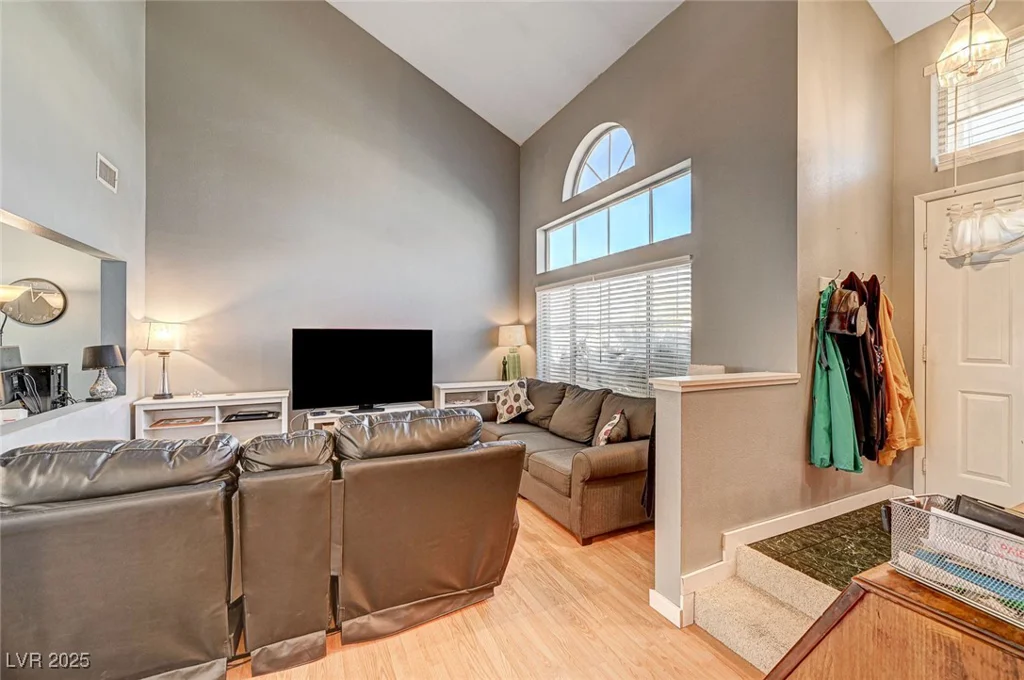 5871 Trailblazer, North Las Vegas, NV 89031