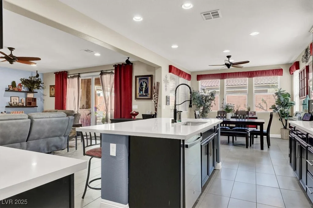 920 Claystone Ridge, North Las Vegas, NV 89084