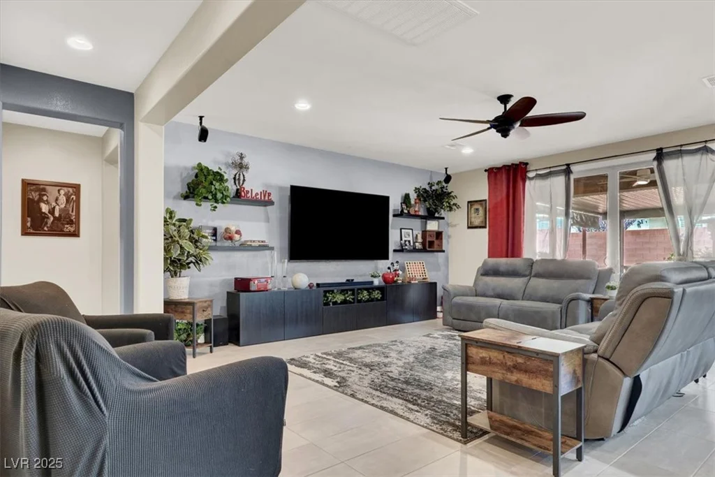 920 Claystone Ridge, North Las Vegas, NV 89084