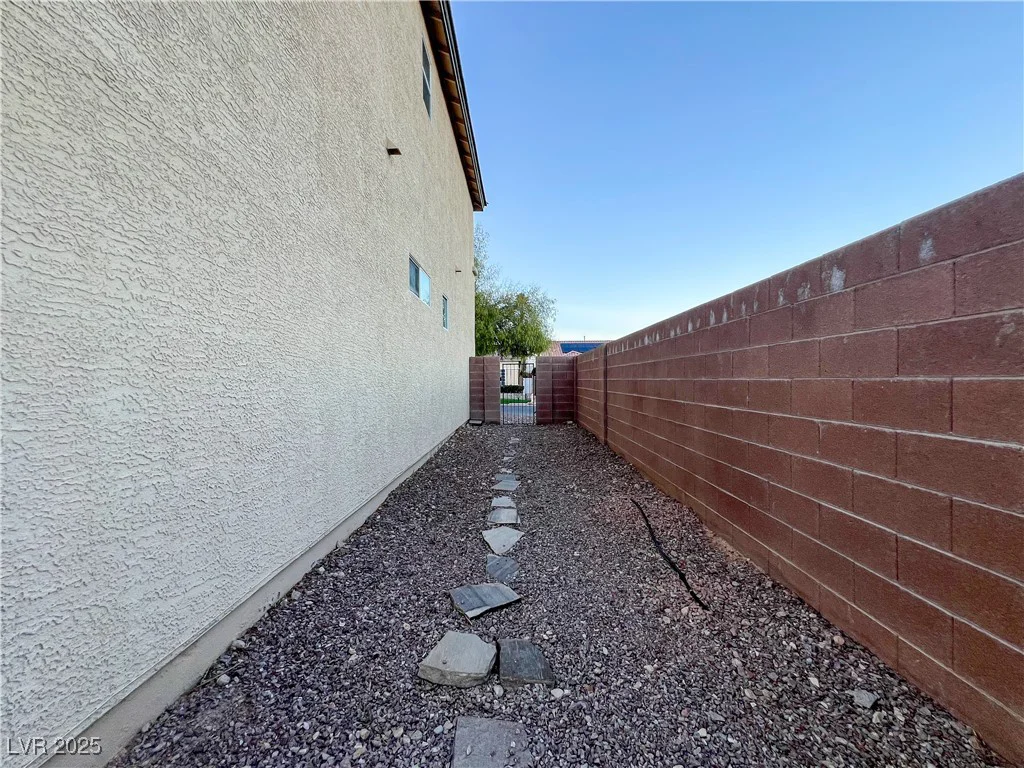 10105 Prattville, Las Vegas, NV 89148