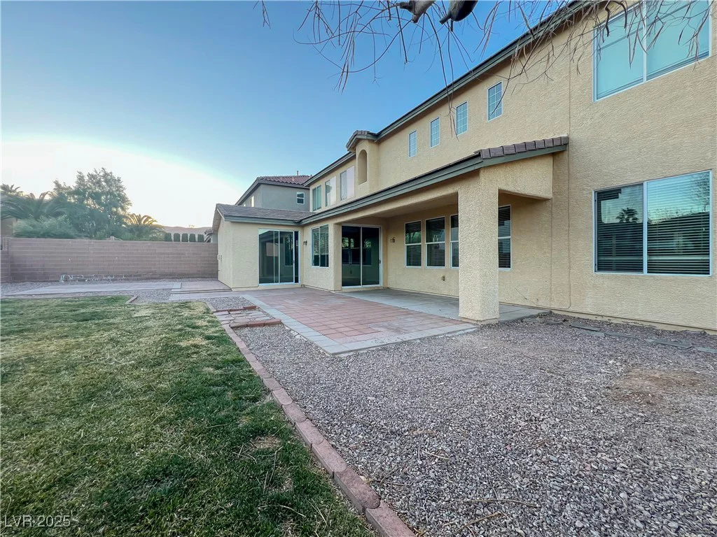 10105 Prattville, Las Vegas, NV 89148