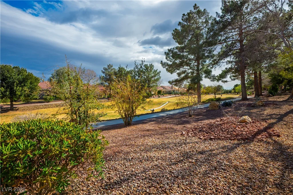 2636 Highvale, Las Vegas, NV 89134
