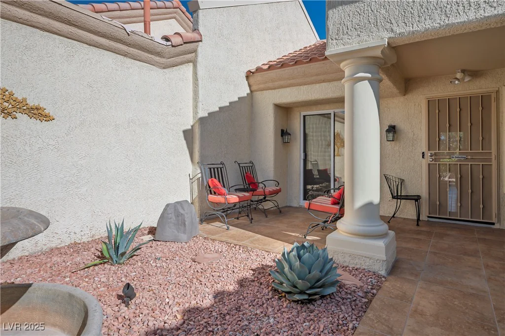 2636 Highvale, Las Vegas, NV 89134