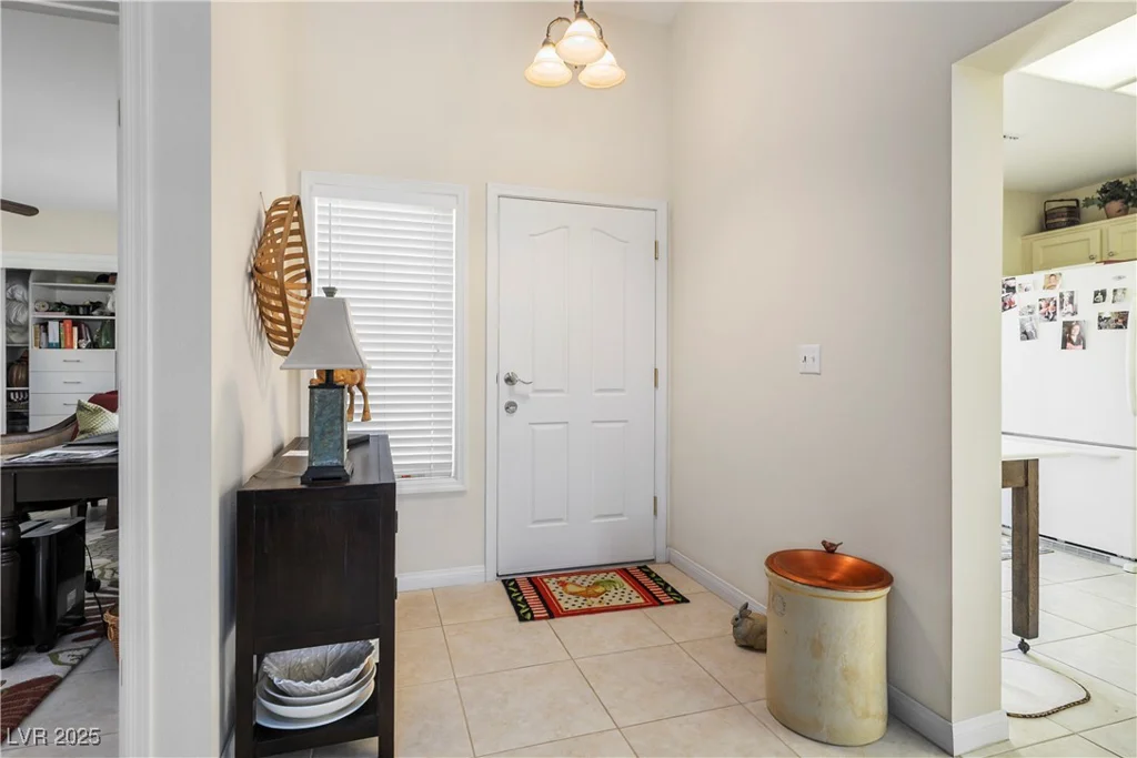 2636 Highvale, Las Vegas, NV 89134