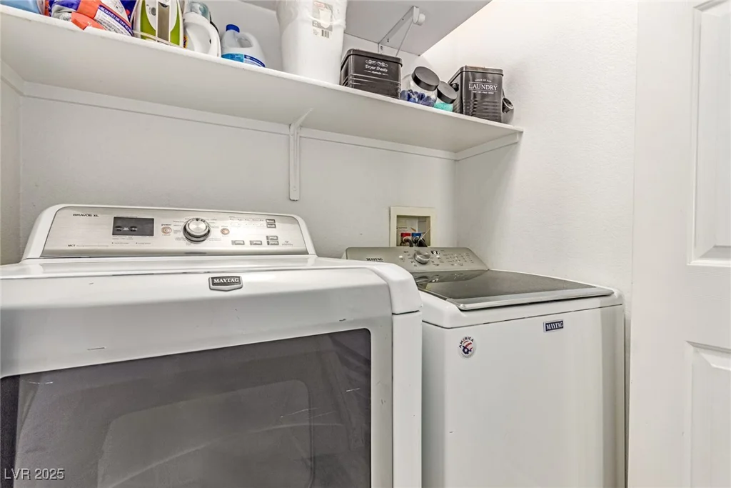 4786 Valleyside, Las Vegas, NV 89115